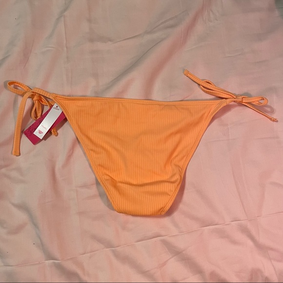 String Bikini Bottom - Picture 3 of 3